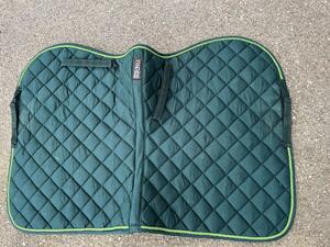 Tapis de selle vert forêt