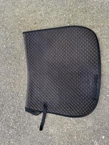 Tapis noir