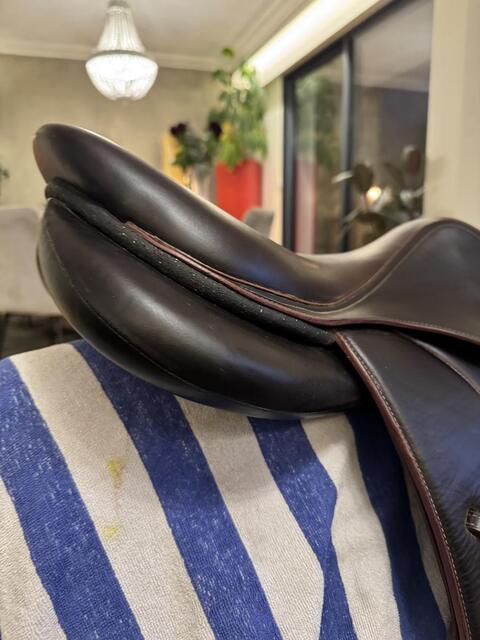 Selle Devoucoux Biarritz S 17,5 très bon état