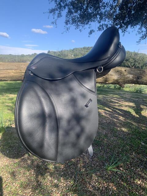 Selle THOROWGOOD 17’5 - T8 Compact Low Wither