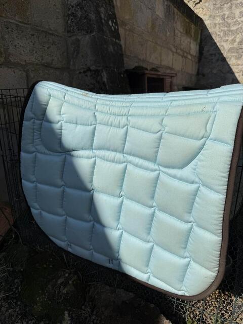tapis bleu Fouganza