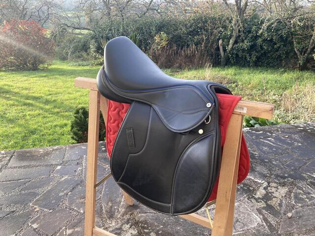 selle Norton 16.5 club close contact zadel rexine evol