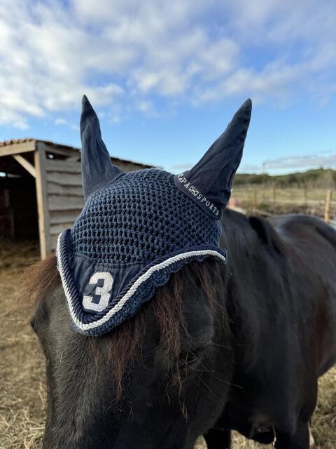 Lot de deux bonnets