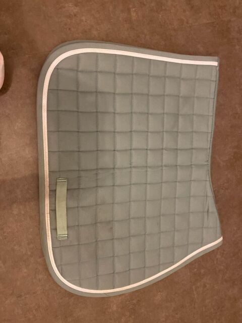 tapis harcour bébé vert