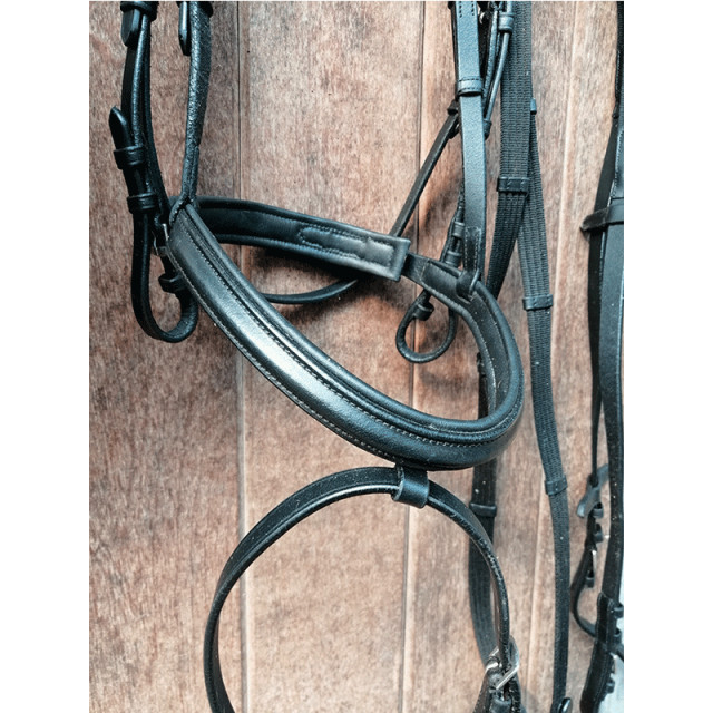 Bridon strass cuir noir avec rênes sangles Cob
