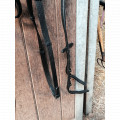 Bridon strass cuir noir avec rênes sangles Cob