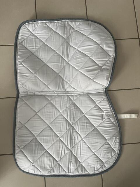 Tapis blanc