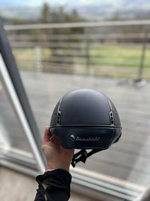 Casque Miss Sheild