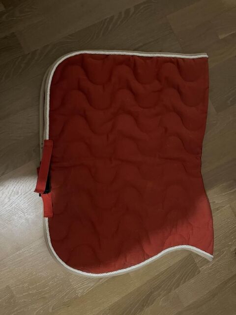 tapis equitheme rouge
