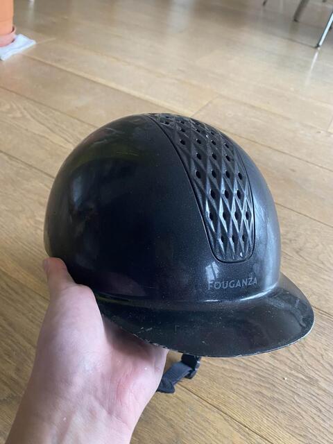 bombe noire brillante