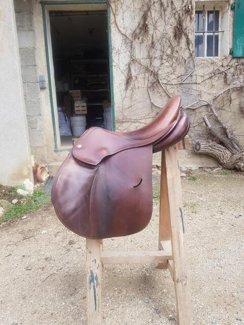 Selle de saut Childeric