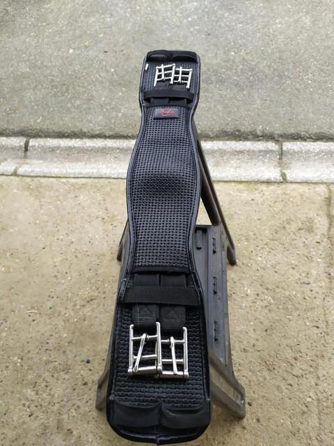 SANGLE DRESSAGE THOROWGOOD 50cm NOIRE