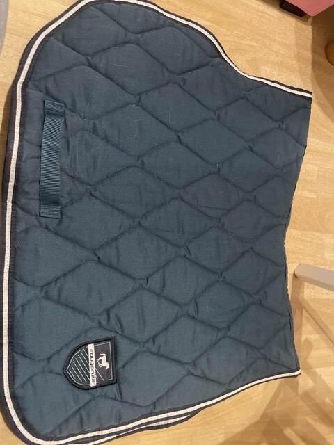 tapis fouganza bleu