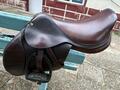 Selle childeric avec étriers flexon