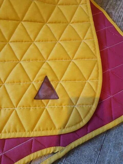 tapis tacante jaune