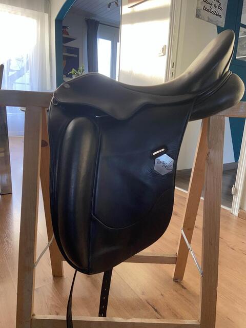 selle de dressage Time rider 17.5p