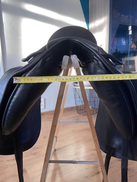selle de dressage Time rider 17.5p