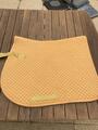 Tapis mixte jaune