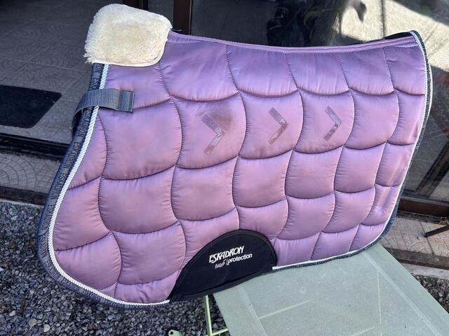 tapis eskadron Lila