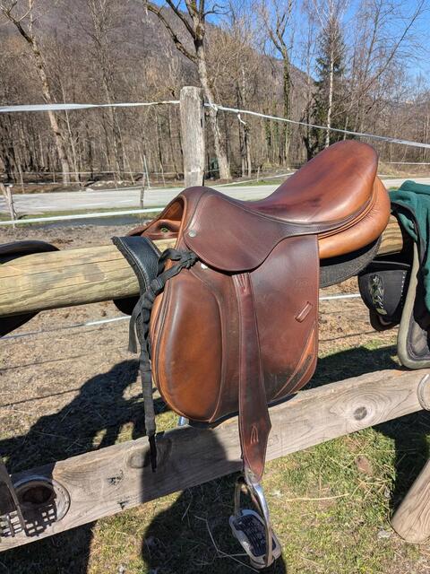 Selle Devoucoux 17,5