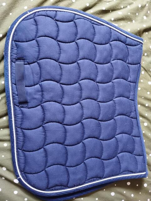 Tapis harcour bleu marine