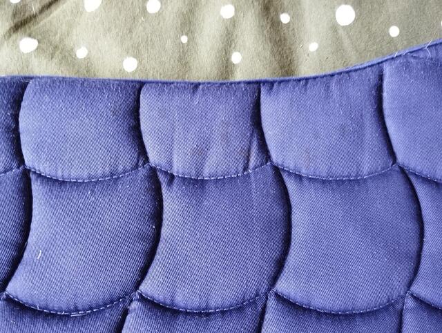 Tapis harcour bleu marine