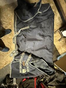 couverture imperméable equitheme