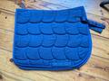 tapis bleu poney