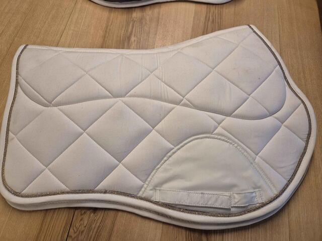 tapis blanc