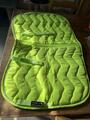 Tapis jaune fluo