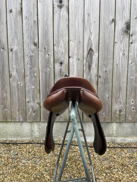 Selle Antarès Signature