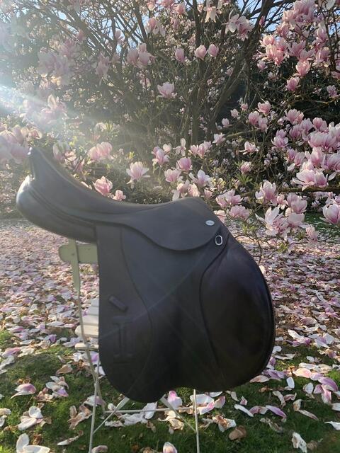 Selle Ikonic Élite