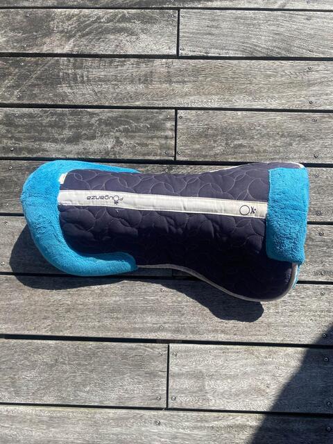 Amortisseur bleu turquoise fouganza