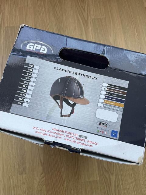 Casque GPA Classic Leather 2X NEUF