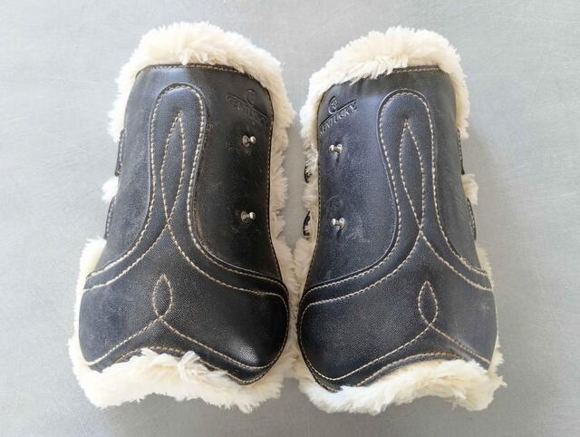 Guêtres Kentucky moumoute en cuir noir