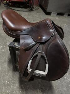 Selle d’obstacle cuir