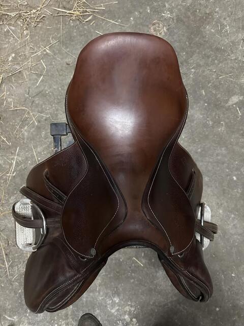 Selle d’obstacle cuir