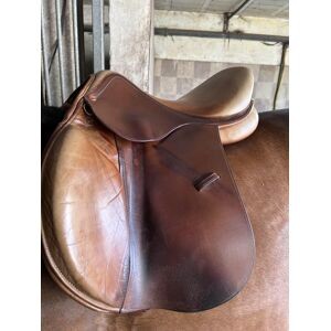 selle marron de la marque baude