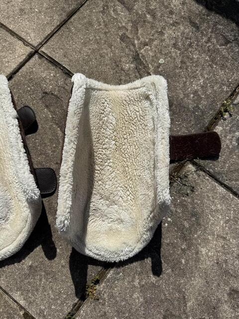 Guêtres de dressage en cuir et mouton
