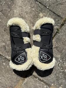 Guêtres Norton XTR à boutons mouton synthétique