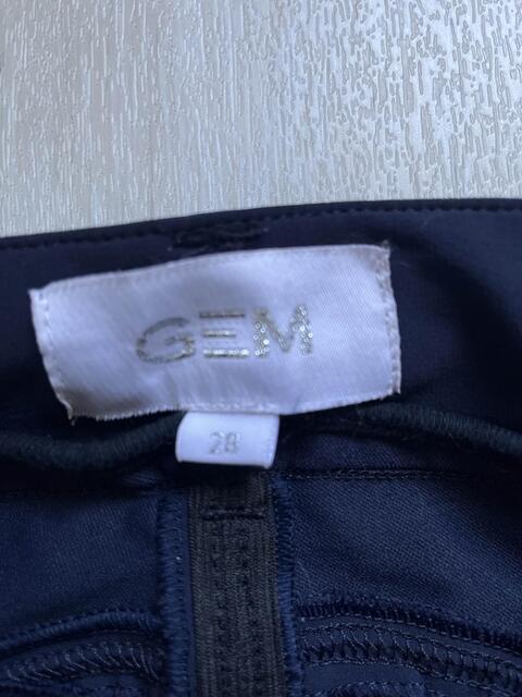 pantalon GEM bleu taille 28 (12ans)