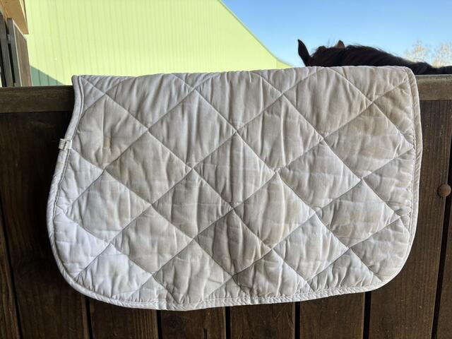 Tapis blanc