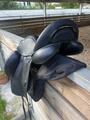 Selle de dressage Custom Saddlery 17,5