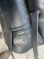 Selle de dressage Custom Saddlery 17,5