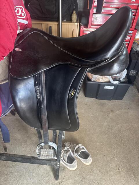 Selle de dressage Time rider