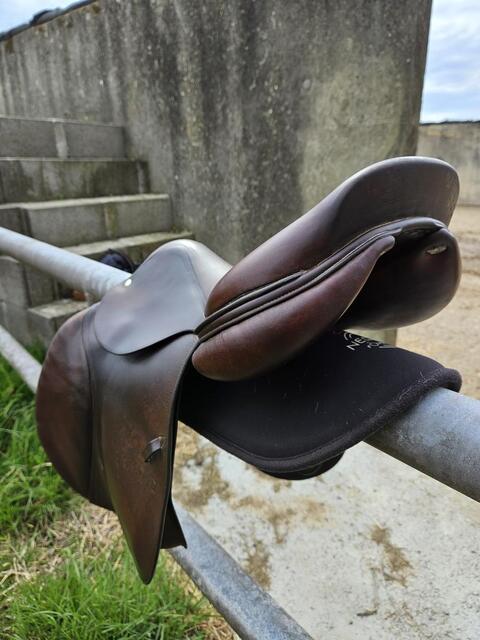 SELLE CWD 17.5