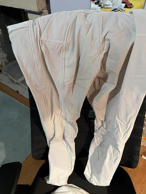 pantalon blanc esperado