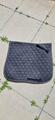 tapis noir simple