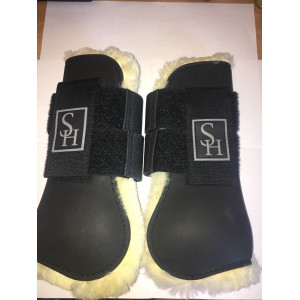 Guêtres en fourrure d’agneau Showmaster