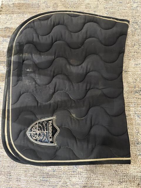 Tapis Paddock sport gris foncé